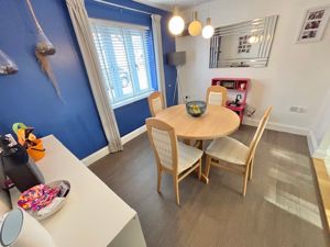 Dining Room- click for photo gallery